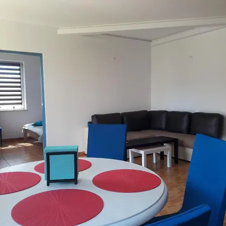 Apartament Bursztynowy Z Ogrodkiem * Władysławowo
