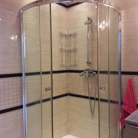 Apartament Bursztynowy Z Ogrodkiem